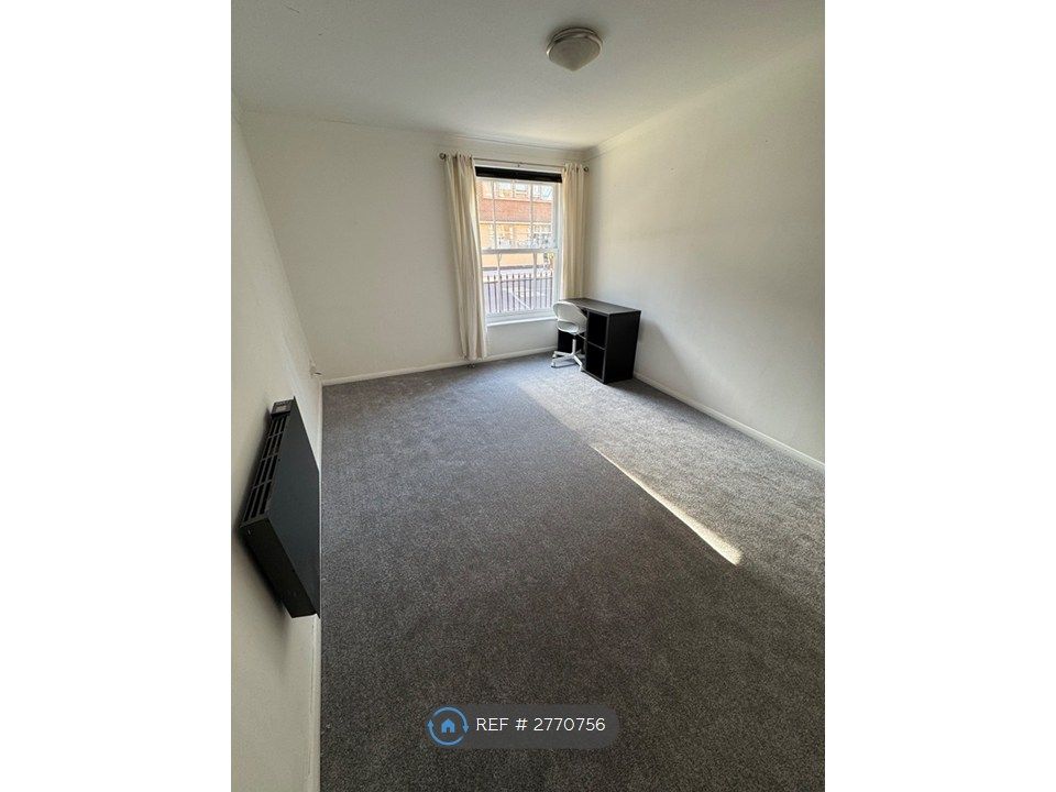 Property photo 2 of 4