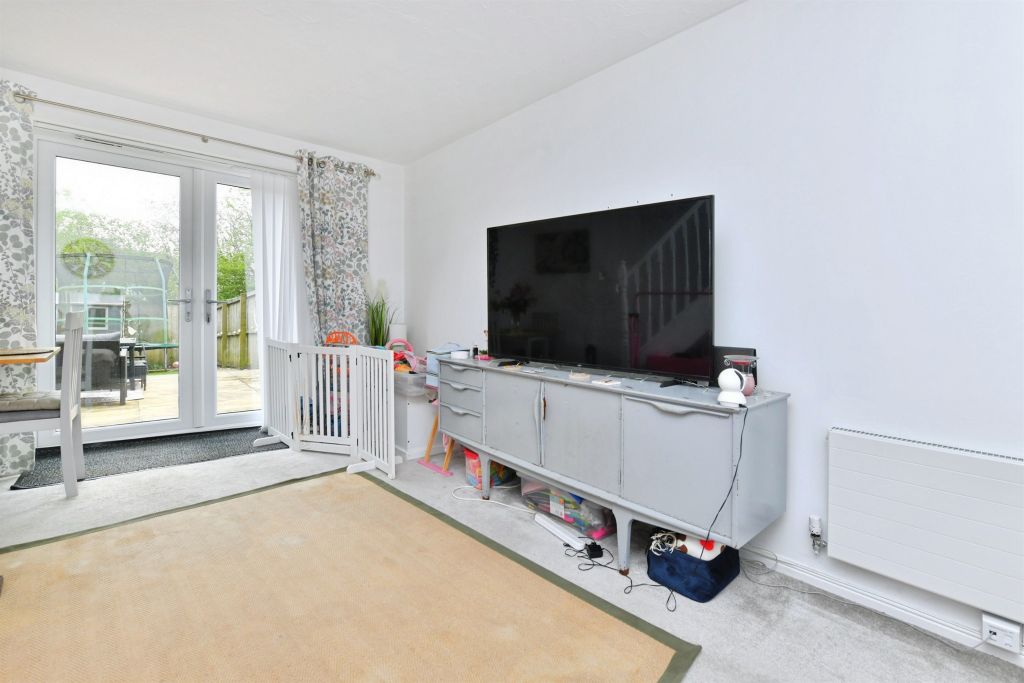 Property photo 2 of 14