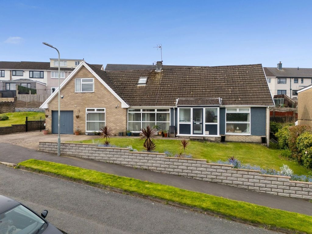 Property photo 1 of 42 Front Elevation