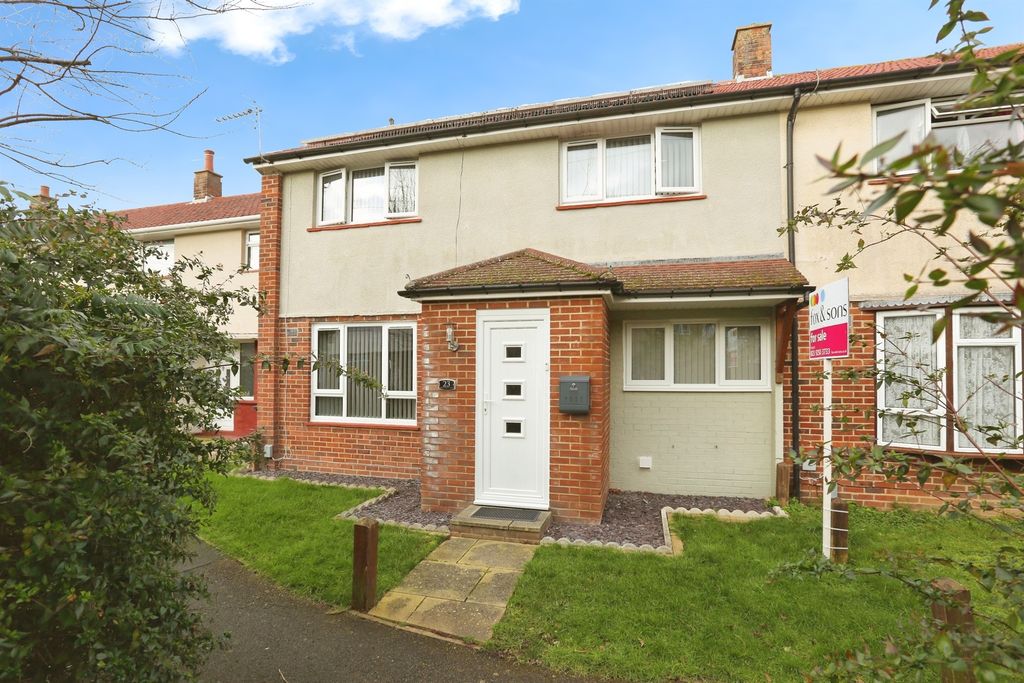 Property photo 1 of 16