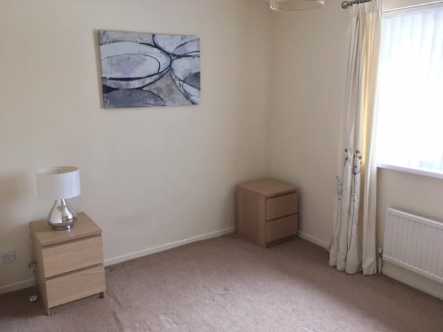 Property photo 2 of 10 Bedroom 1