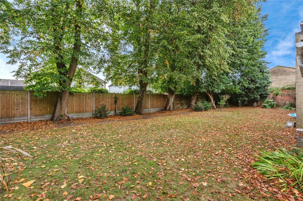 Property photo 3 of 17 Photography