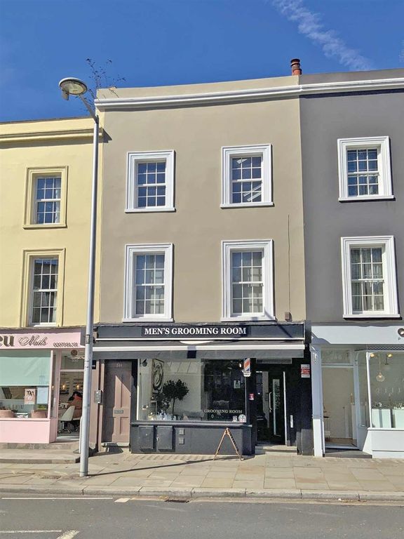 Property photo 1 of 5