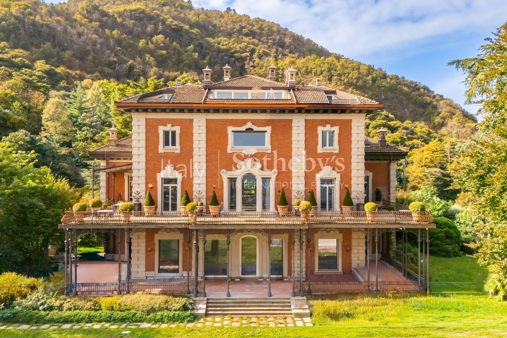 Property photo 2 of 22