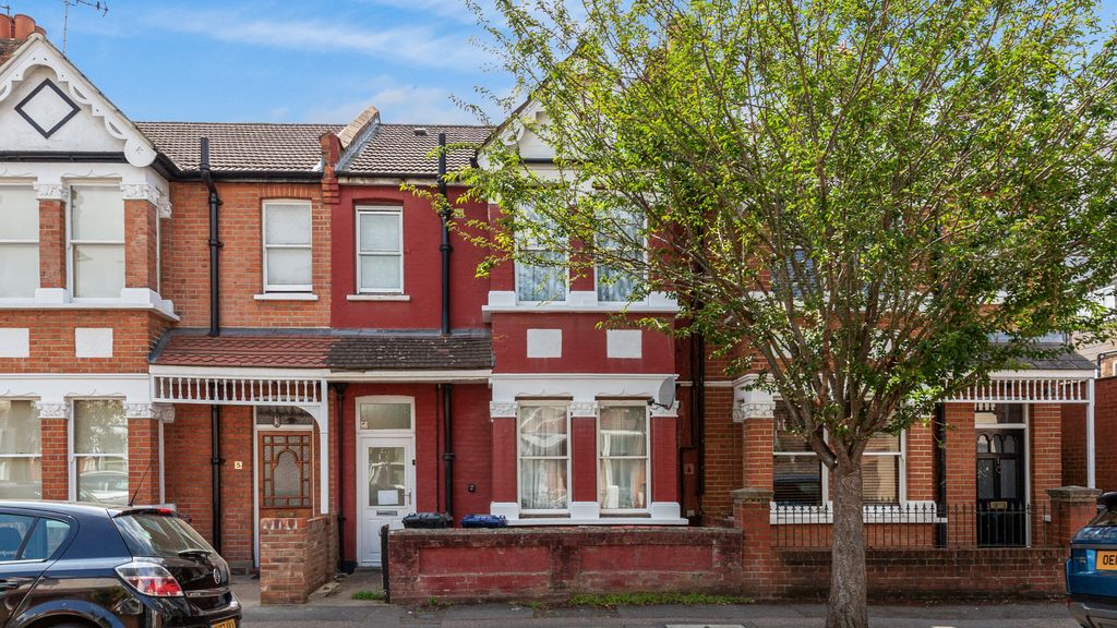 Property photo 1 of 11 3A Jersey Road, Hanwell, London, W7 2Jf