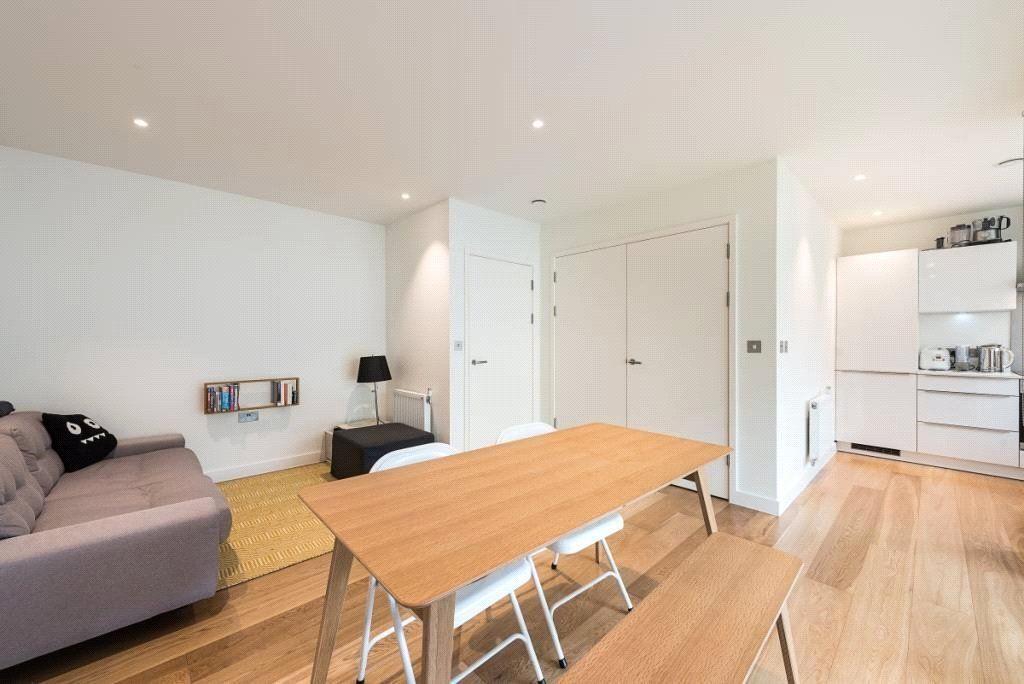 Property photo 3 of 8 Picture No. 06