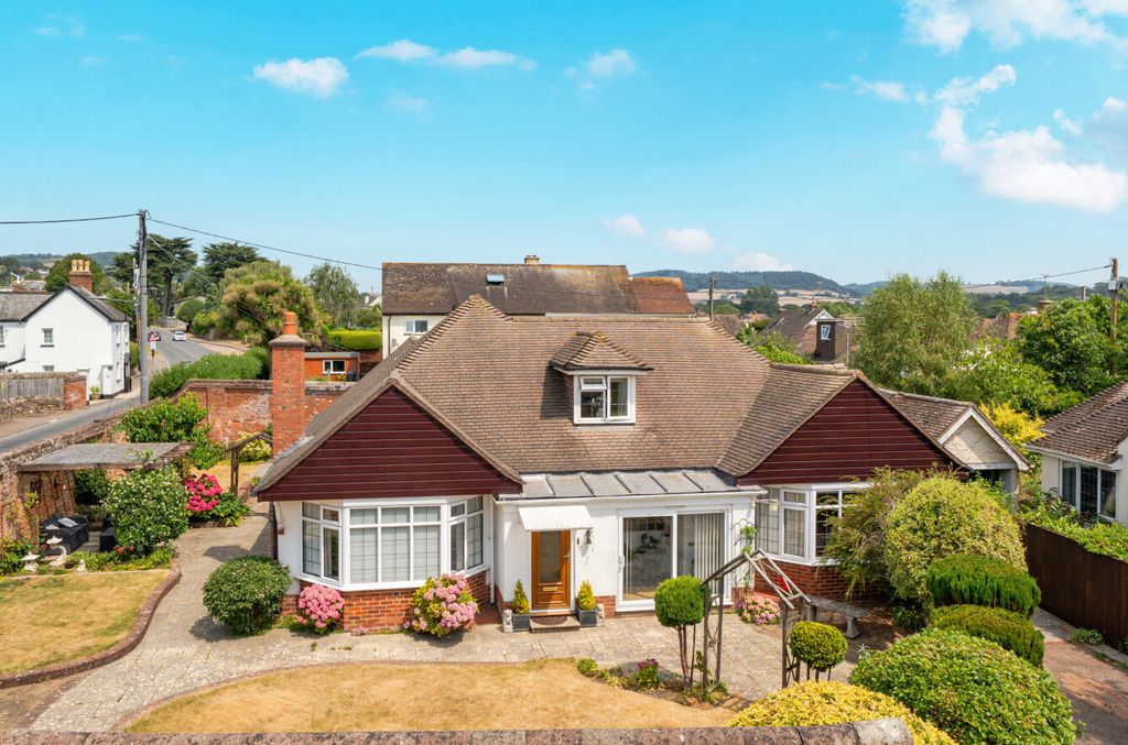 Property photo 1 of 30 1493787-1-6A58Fa1...