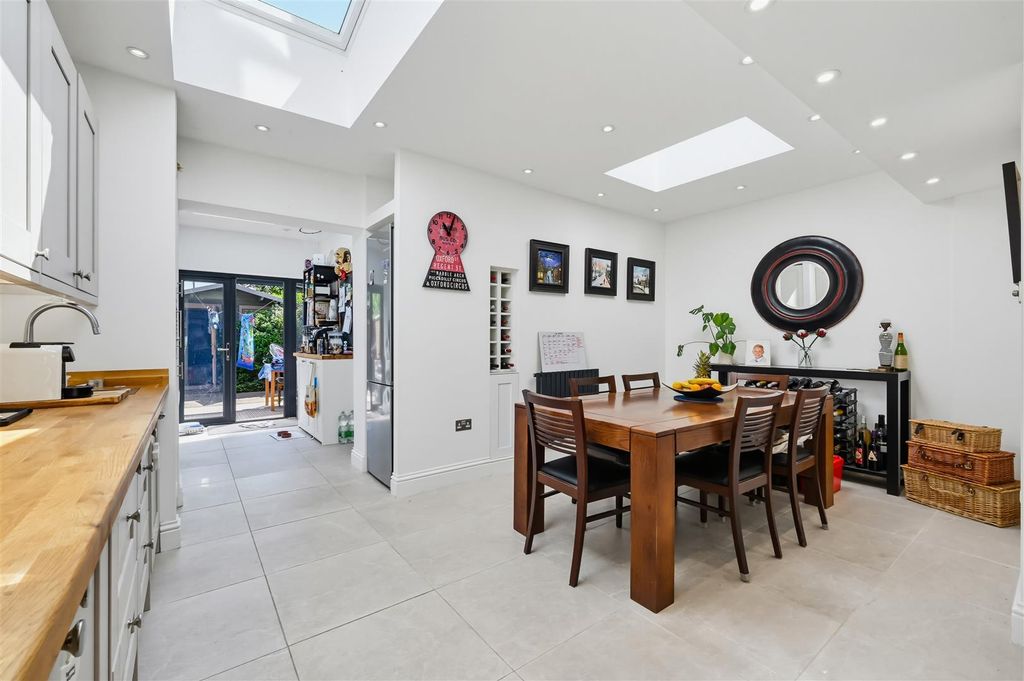 Property photo 2 of 12 Dining Room