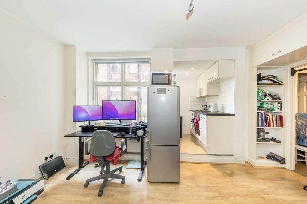 Property photo 2 of 4
