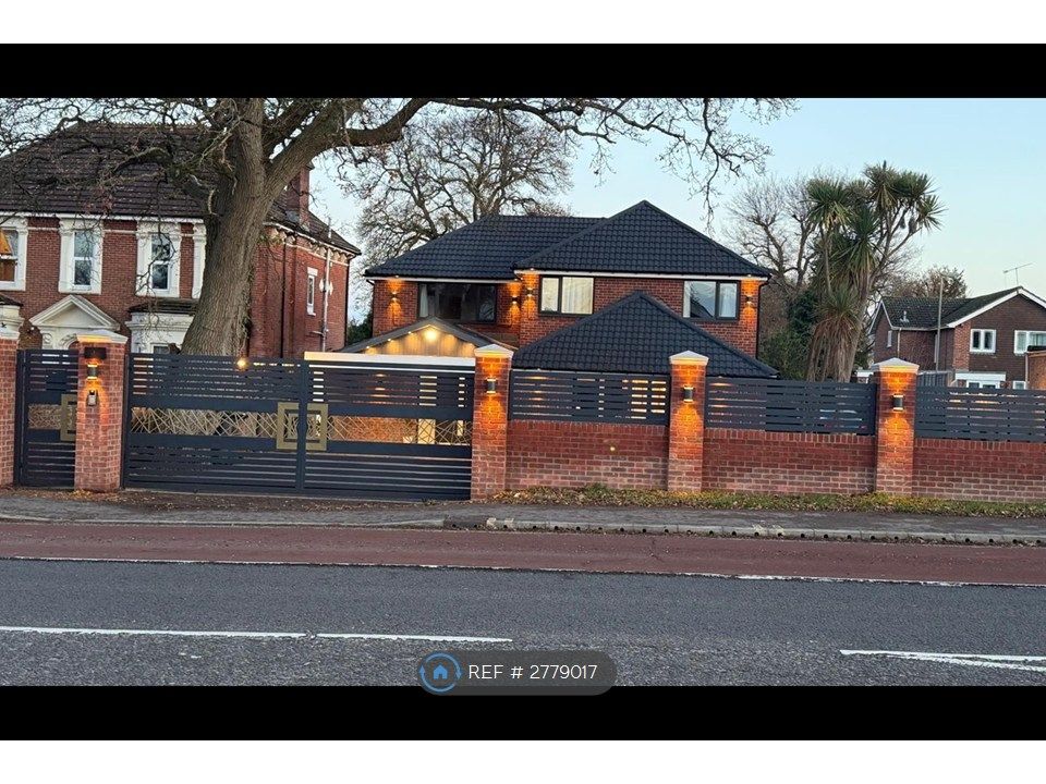 Property photo 3 of 33