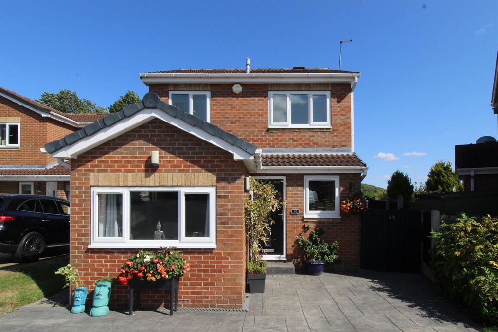 Property photo 1 of 15