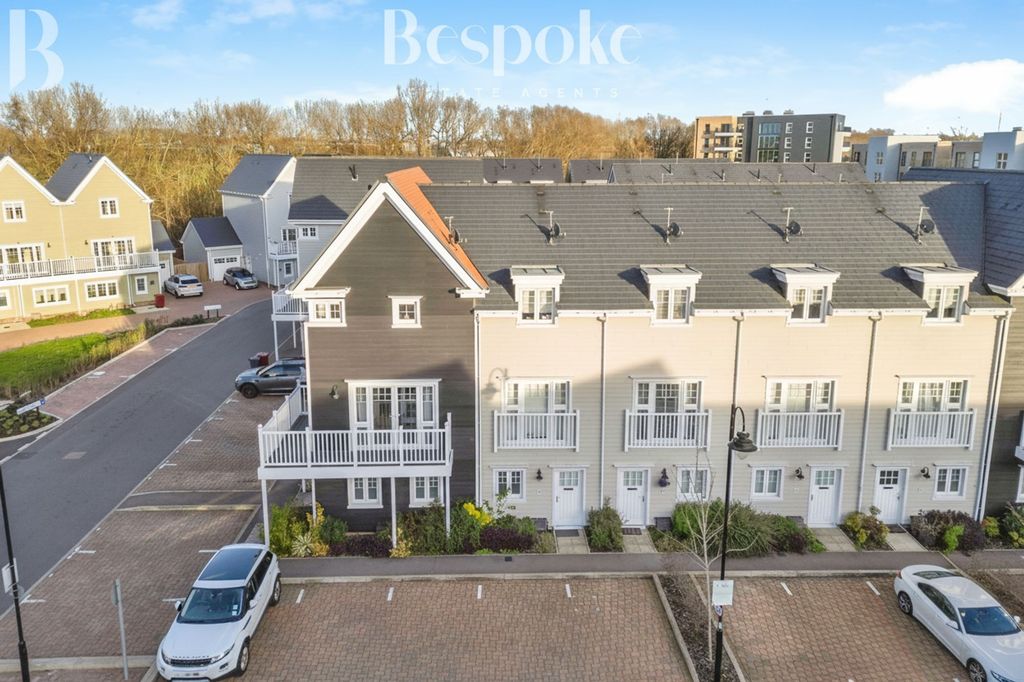 Property photo 1 of 27