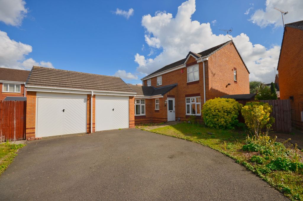 Property photo 1 of 24