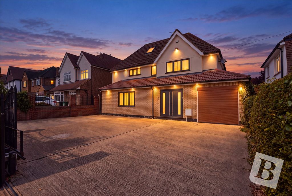 Property photo 2 of 37 Twilight Edit