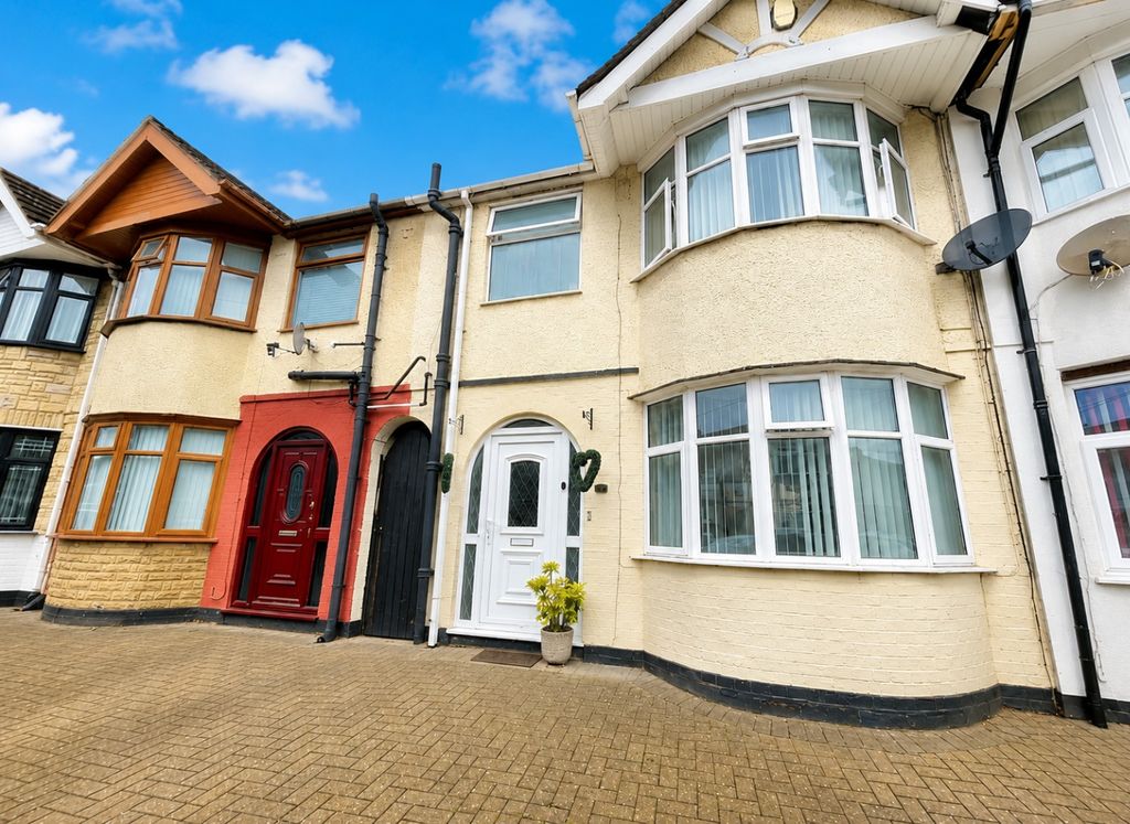 Property photo 1 of 8 4681070