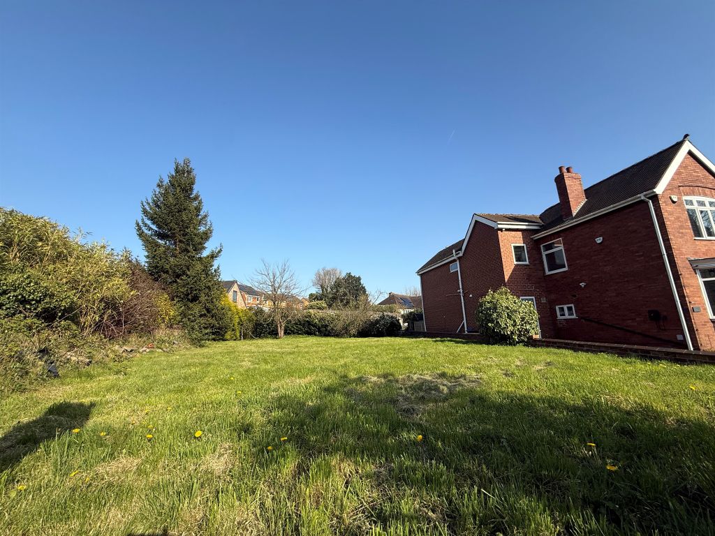 Property photo 1 of 2