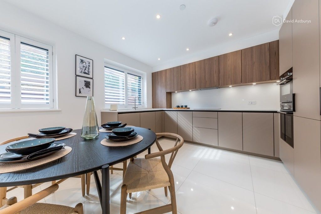 Property photo 2 of 9 Img_24070_17_Large