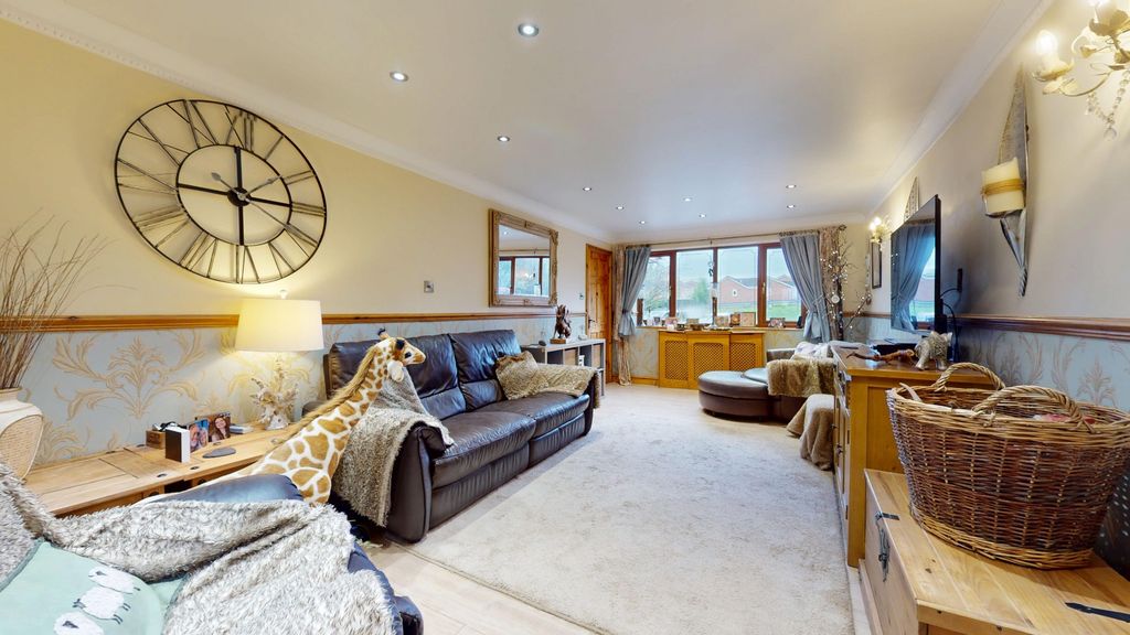 Property photo 3 of 39 4625196