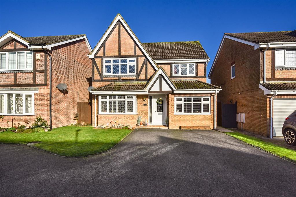 Property photo 1 of 24 Ph5_6326357.Jpg