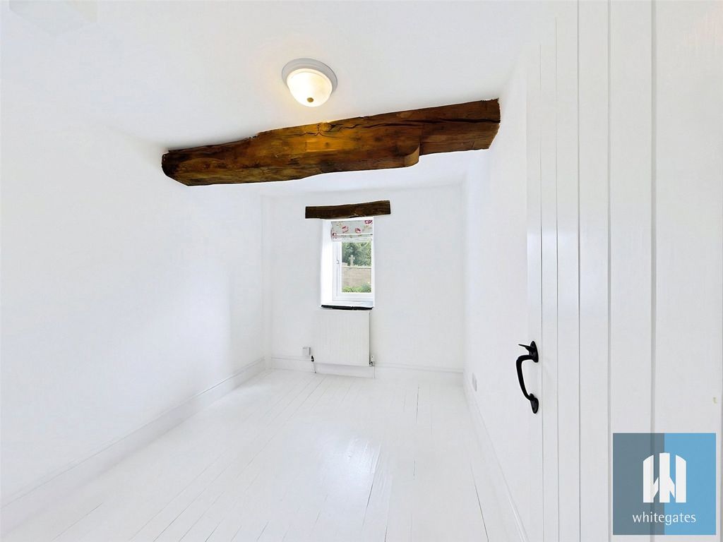 Property photo 3 of 11 Picture No. 01