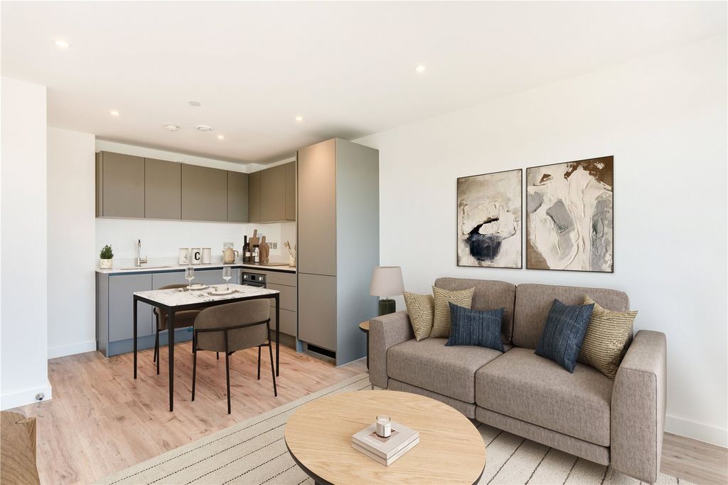 Property photo 1 of 7 Picture No. 14