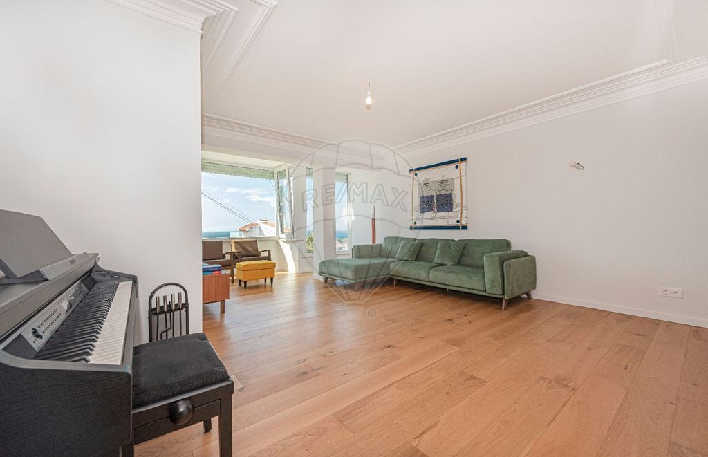 Property photo 3 of 49