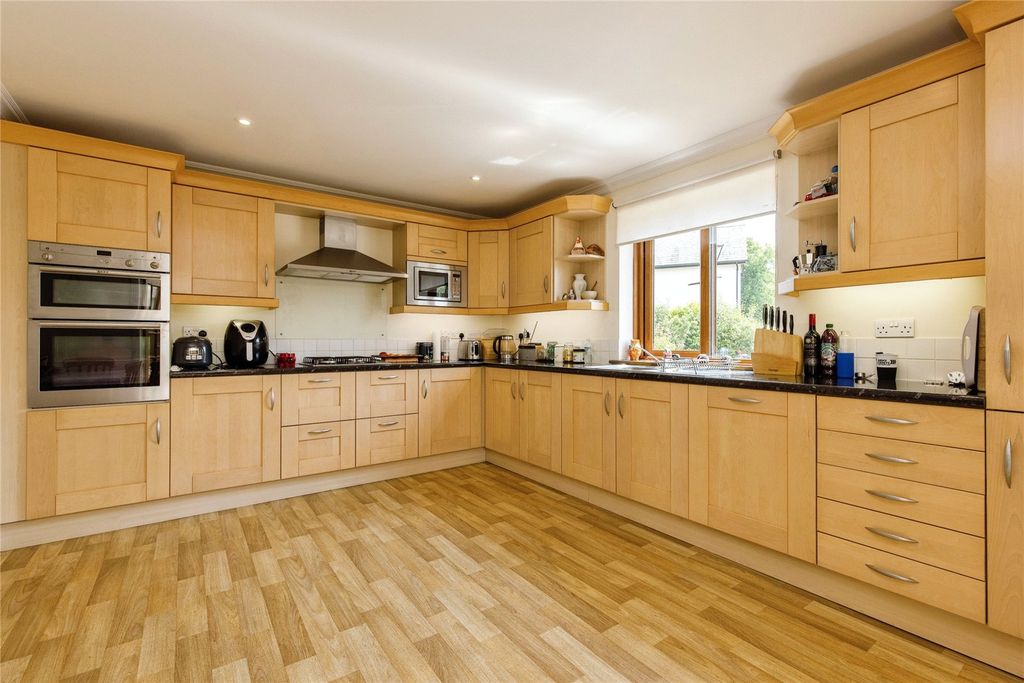 Property photo 3 of 15 Photography