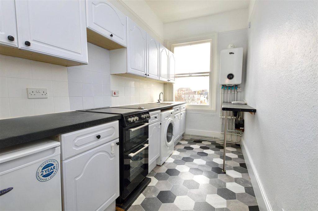 Property photo 3 of 6 Dsc_0482.Jpg