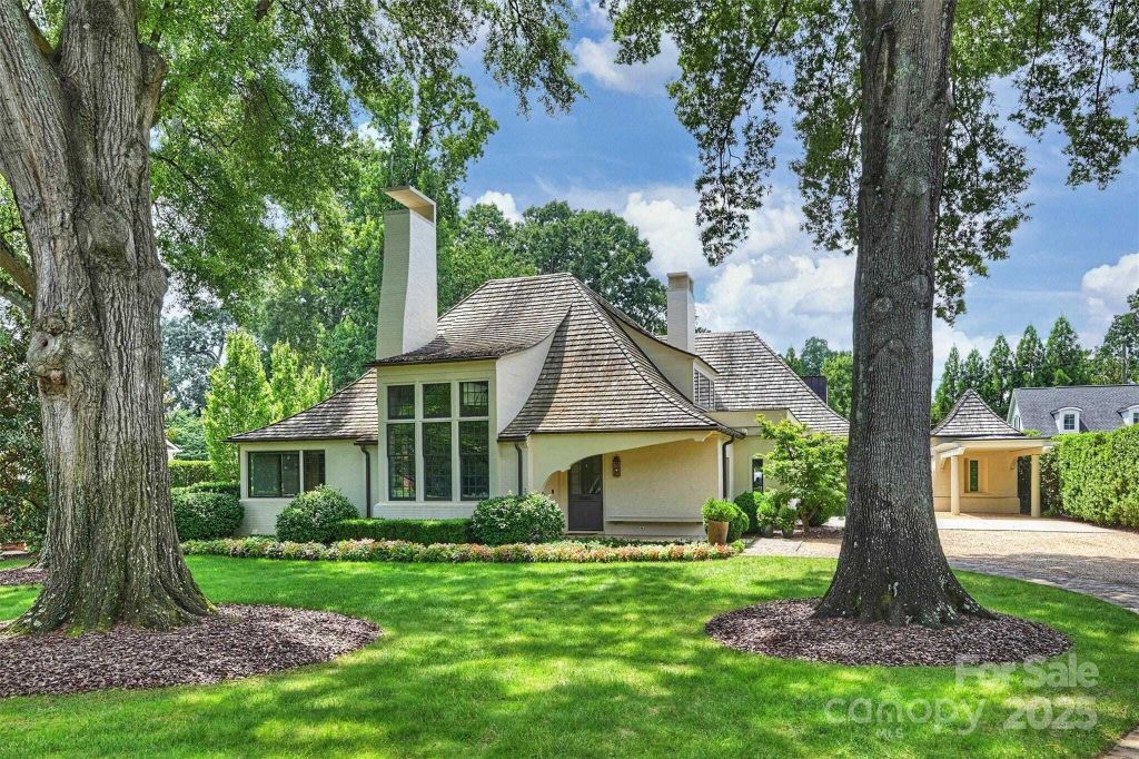 Property photo 1 of 48