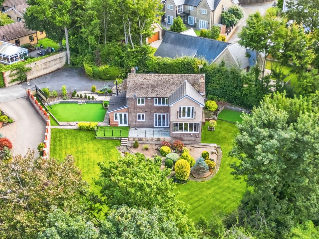 Property photo 3 of 27