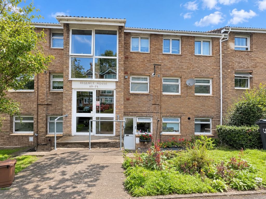 Property photo 1 of 6