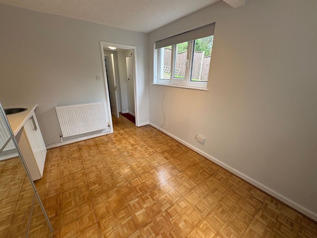 Property photo 3 of 4 Picture No. 02