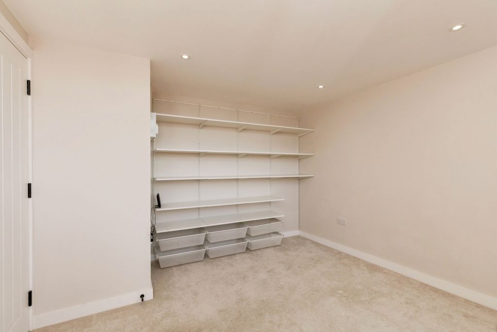 Additional image 5 of 2 bed flat to rentKingsgate House, Kingswood, Bristol BS15