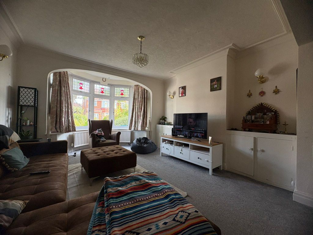 Property photo 2 of 26