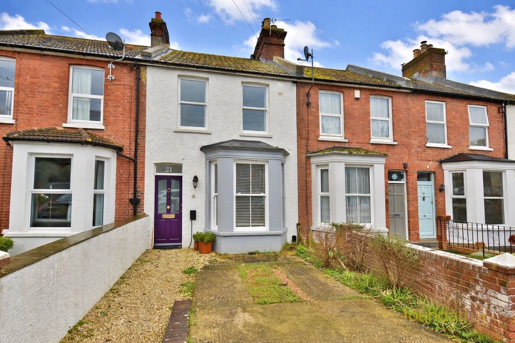 Property photo 1 of 11