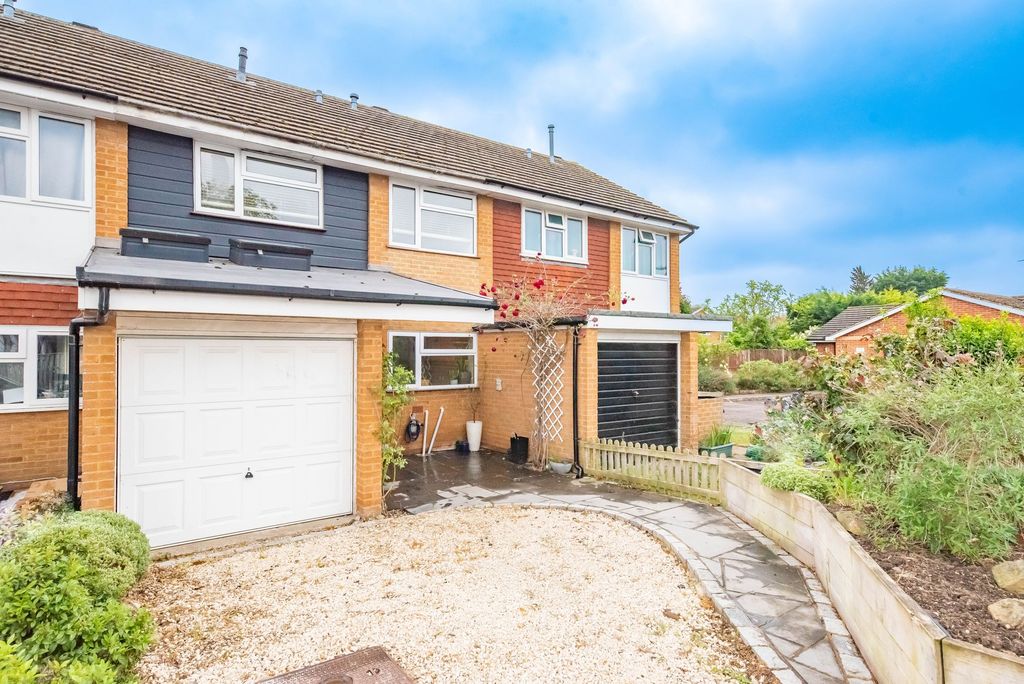 Property photo 1 of 10