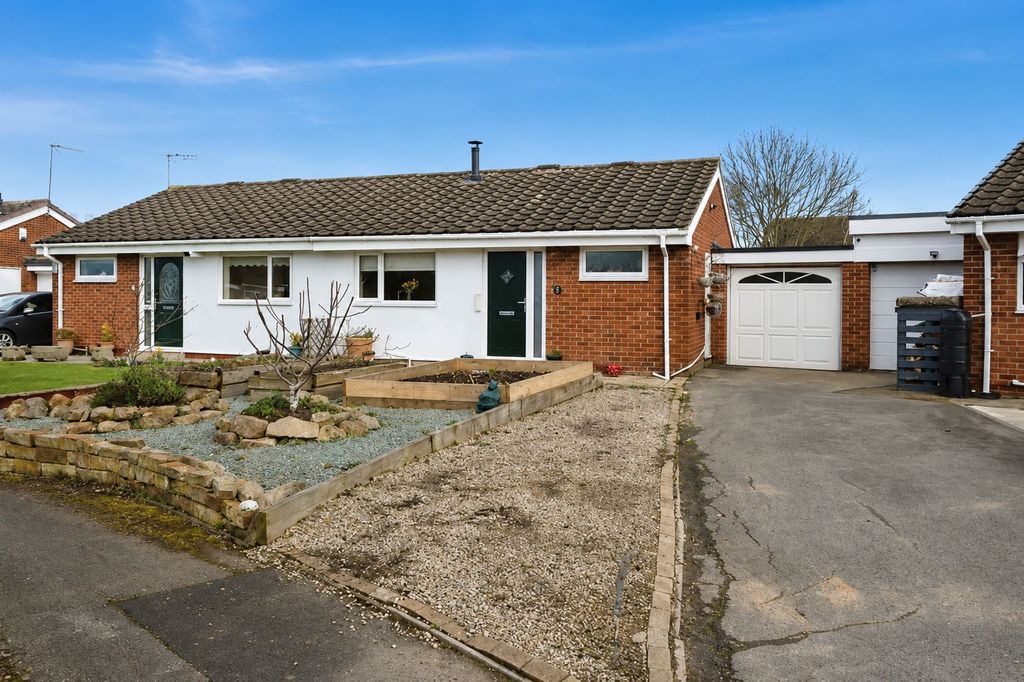 Property photo 1 of 3