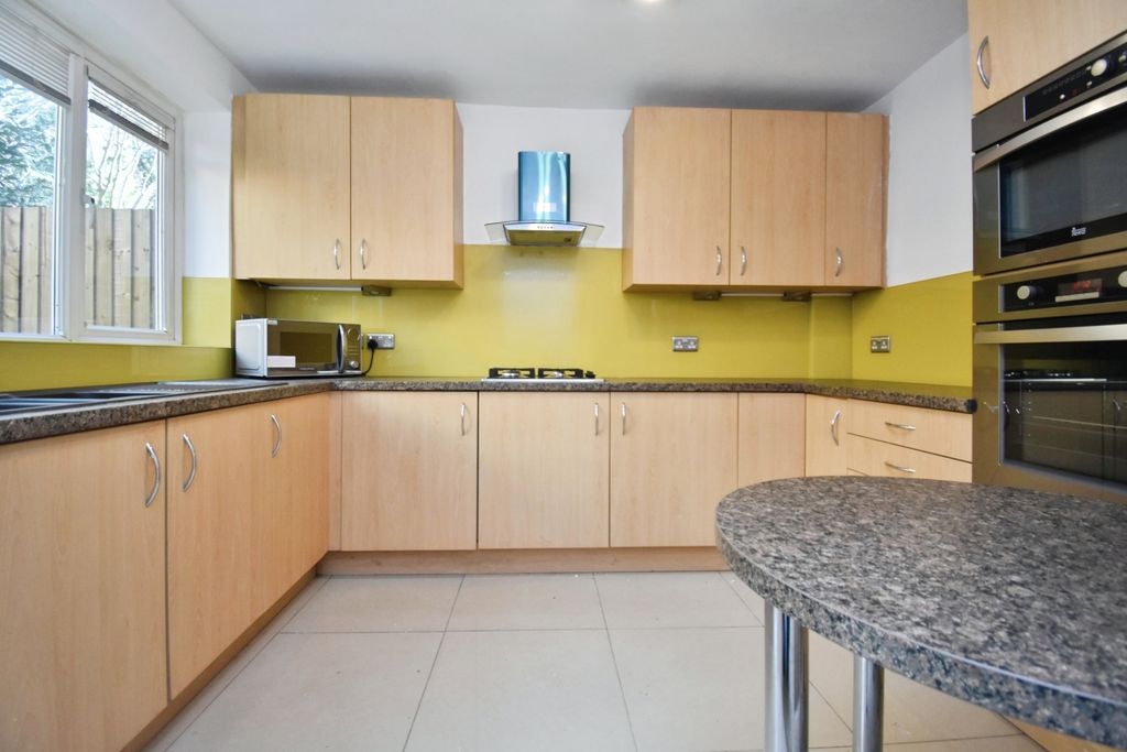 Property photo 3 of 16 3Ff9F37E-Dsc_0247