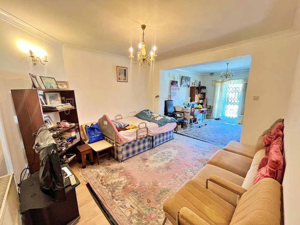 Property photo 2 of 14 Photo 13