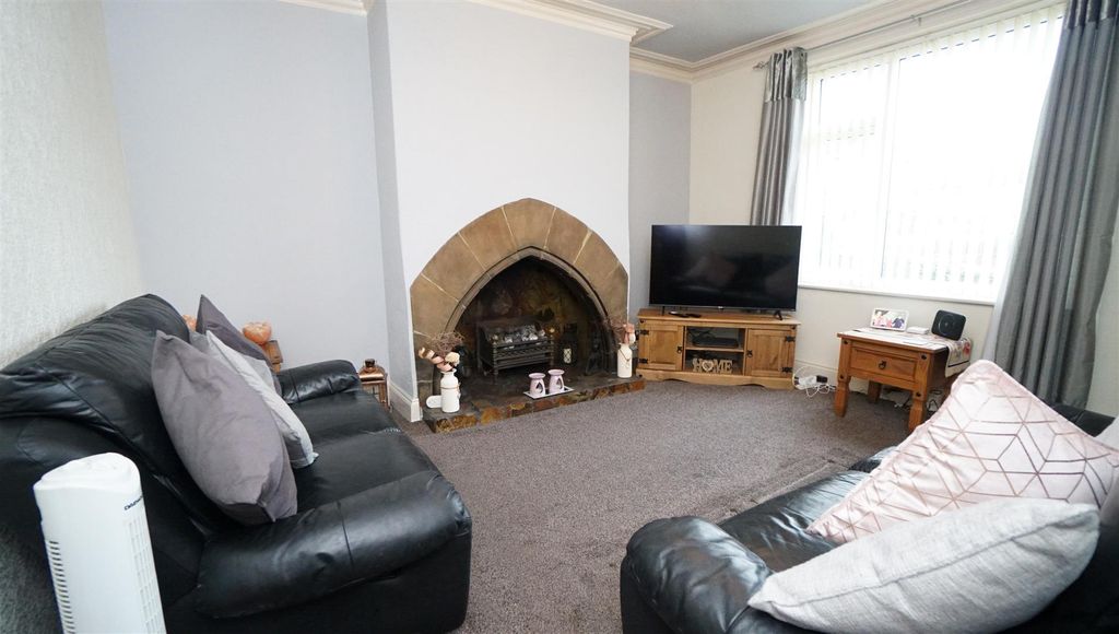 Property photo 2 of 28 Dsc03861.Jpg