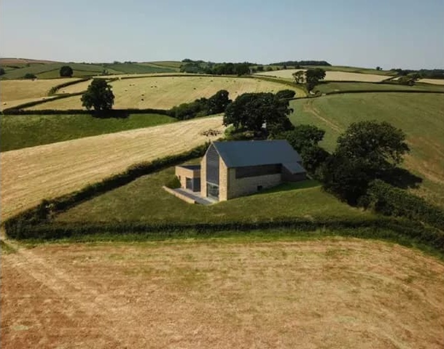 Property photo 1 of 1
