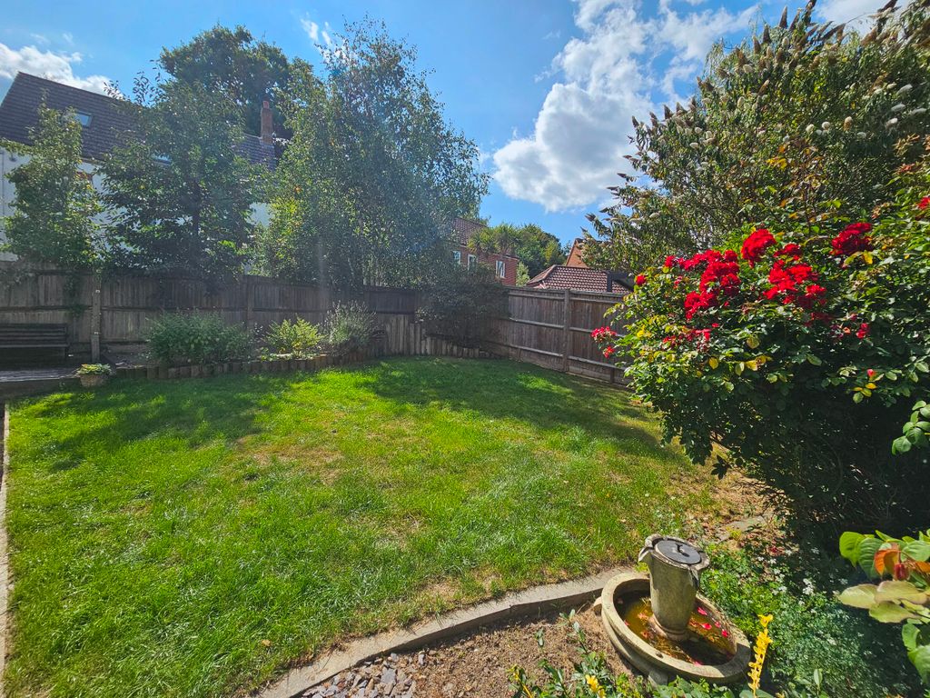 Property photo 3 of 26