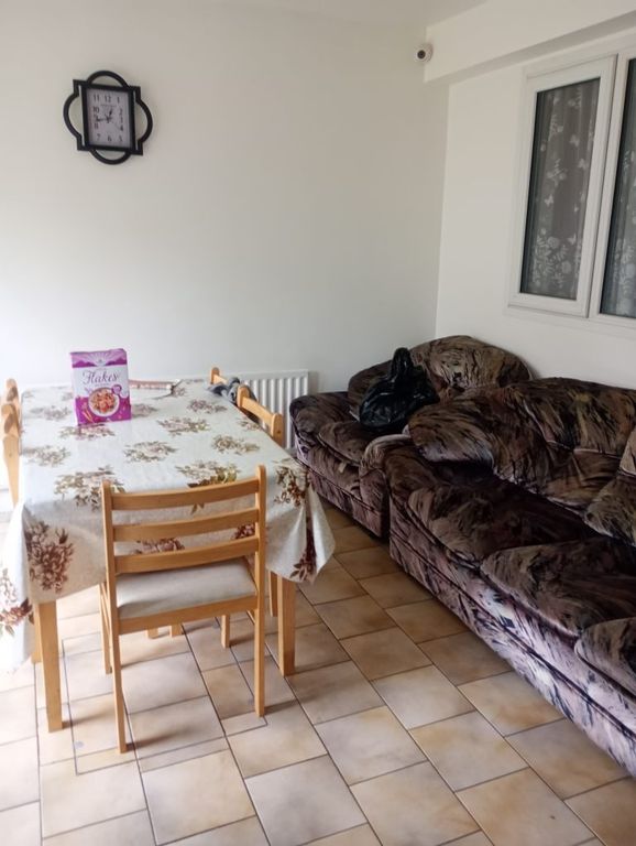 Property photo 3 of 4