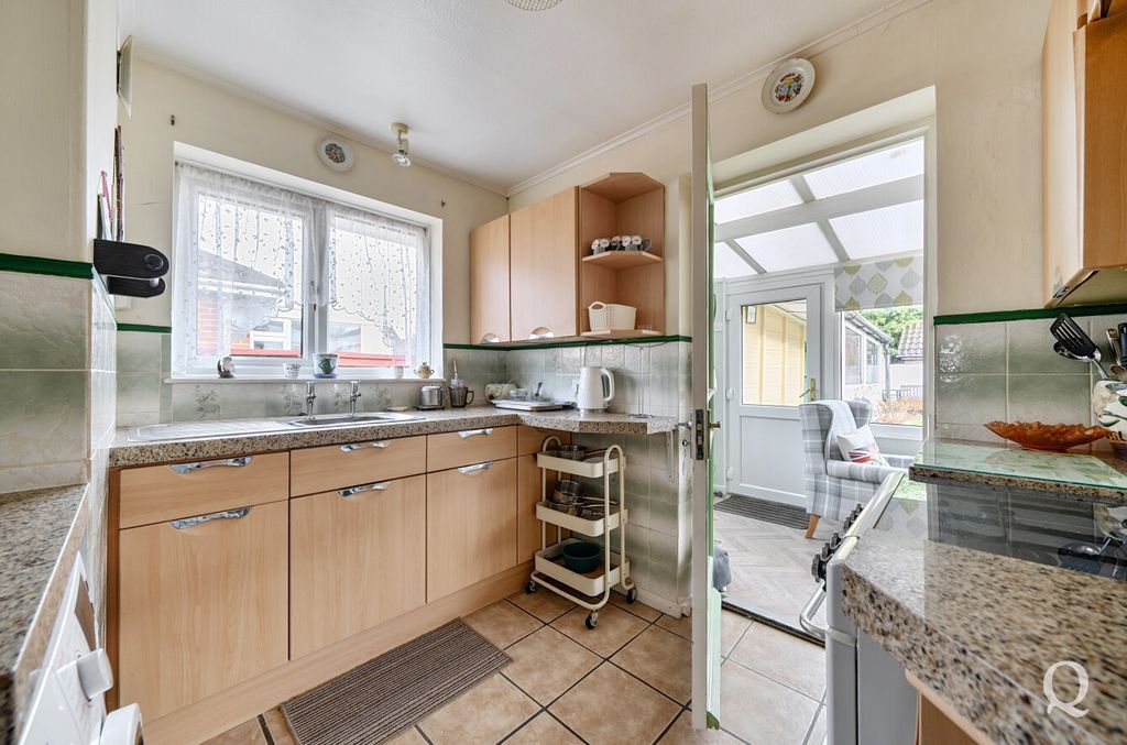 Property photo 2 of 19 F98A0792-2B74-410...