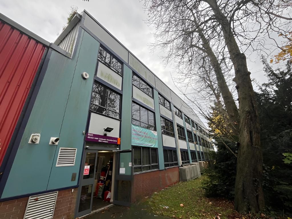 Property photo 1 of 4 Photo 5