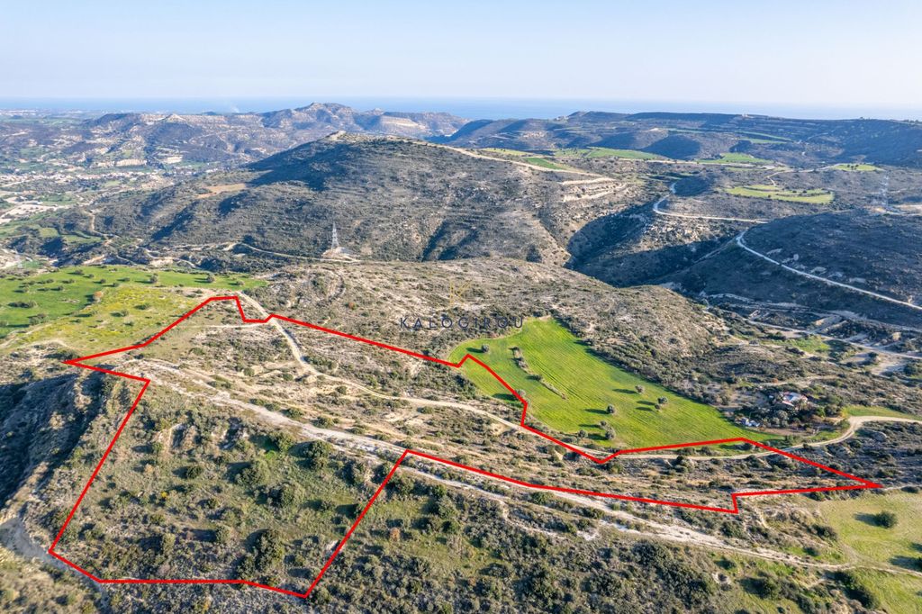 Property photo 1 of 5