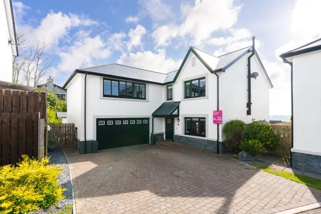 Property photo 1 of 39