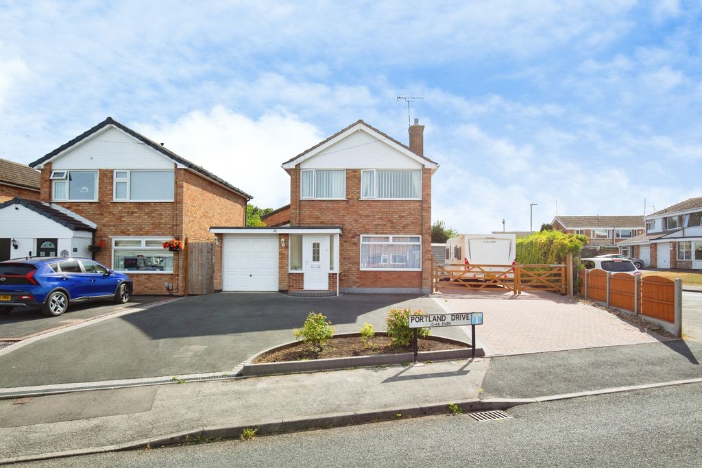 Property photo 1 of 25 9Cb958d7-Mw26-1682