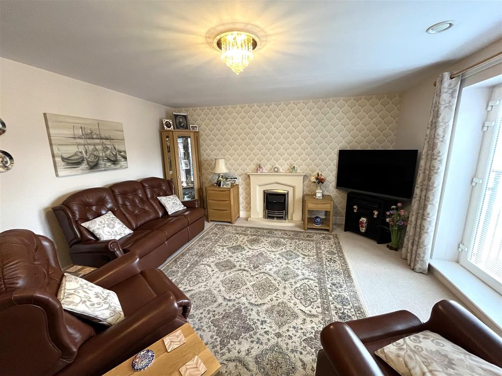 Property photo 3 of 16 Img_0217.Jpg