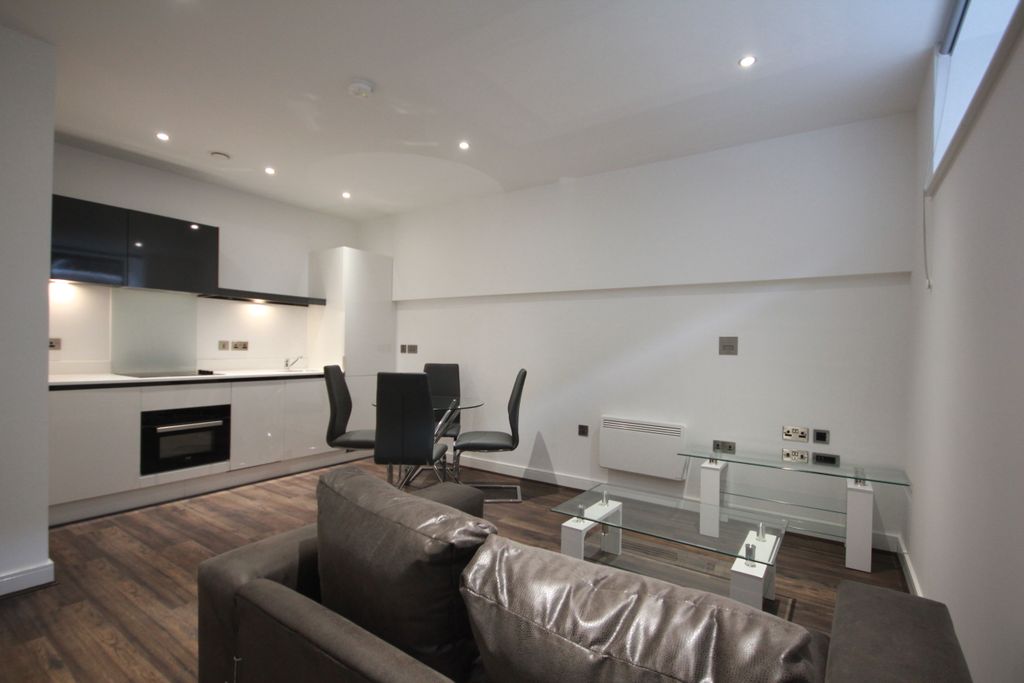 Property photo 2 of 9
